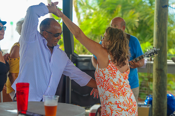 Sams Beach Bar Evening-76