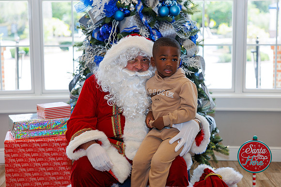 Grand Hampton Christmas 2024-163