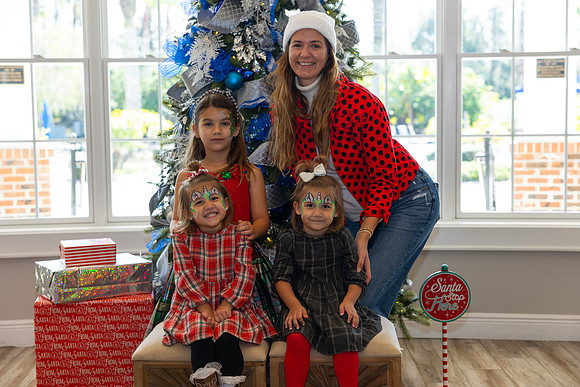 Grand Hampton Christmas 2024-40