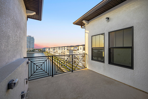 Dev 5351 Bridge St. Unit 100-65