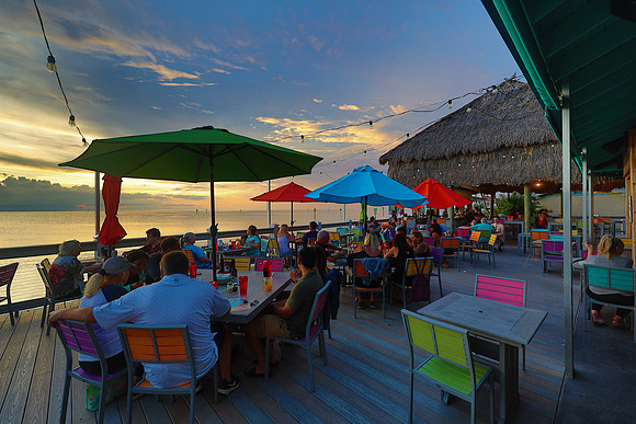 Sams Beach Bar Evening-106