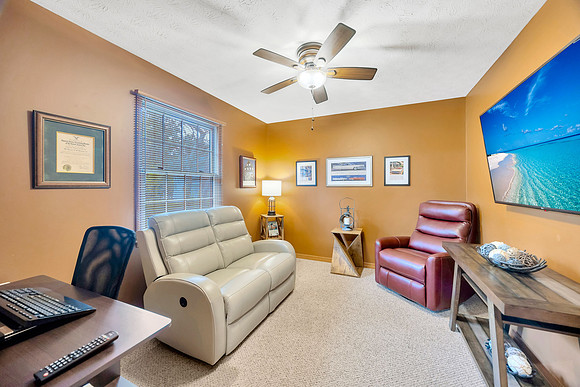 Linda Urban 11 Sycamore Ct. W-51