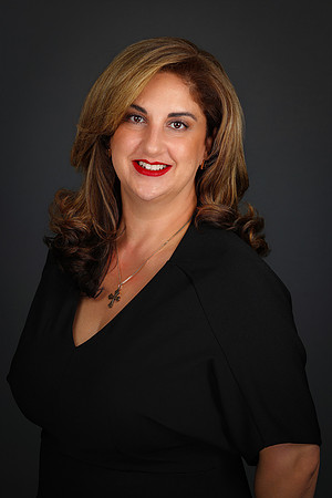 Vested HR Lisa Headshot-6