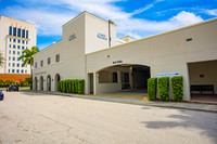 FCS Sarasota Building Parking-5