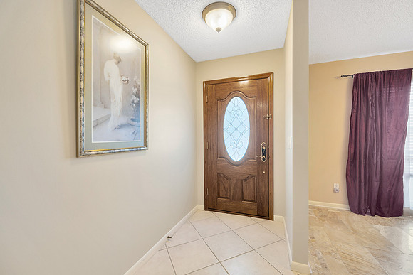 Curt 14918 Northwood Village Ln-13