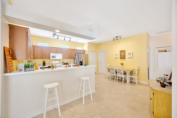 Linda Urban 8137 Ponkan Rd-45