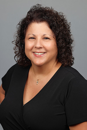 FCS Rose Ann Meyers Headshot-4