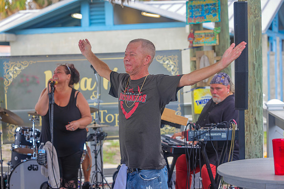 Sams Beach Bar Evening-29