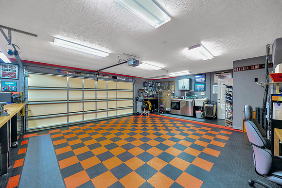 Lynn Davis 11019 Hannaway Dr.-15