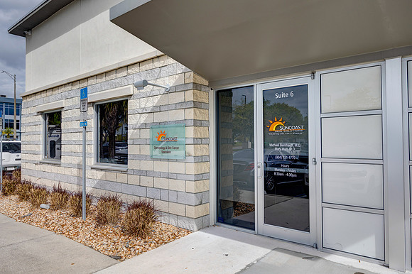Suncoast Skin 7711 Baymeadows Rd. E Location Door-4