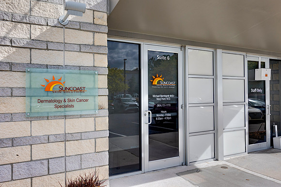 Suncoast Skin 7711 Baymeadows Rd. E Location Door-1