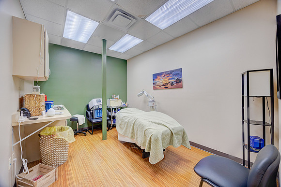 Suncoast Skin Ocala W Location-24