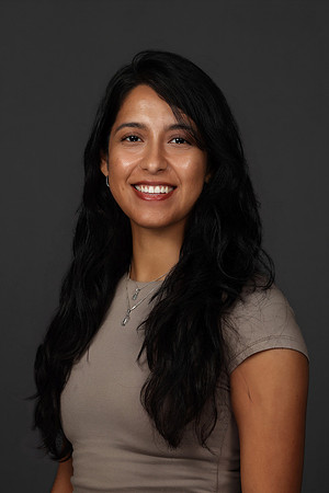 WT Annabelle Manriquez Headshots-2