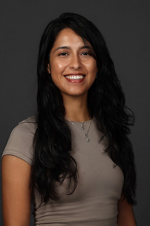 WT Annabelle Manriquez Headshots-4