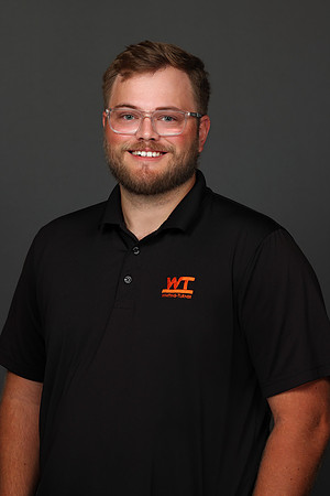 WT Drew Honnert Headshot-1