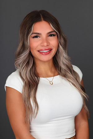 32 Sabrina Adams Headshot-1