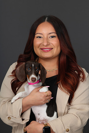 14 Louisa Fulla Headshot-2