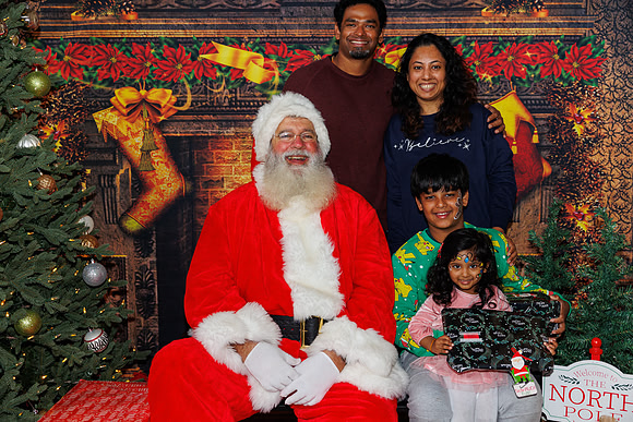 Live Oak Christmas December 14th 2024-55