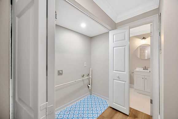Jessica Gundy 203 Poinsettia Pine Ct Unit 201-5