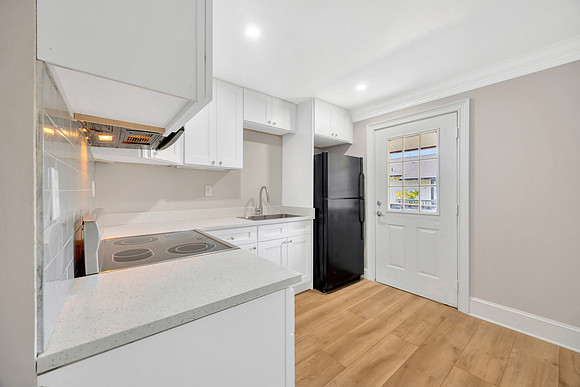 Jessica Gundy 203 Poinsettia Pine Ct Unit 201-15