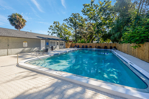 Jessica Gundy 203 Poinsettia Pine Ct Unit 201-28