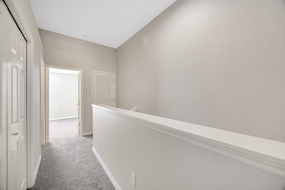 April 11246 Windsor Place-28