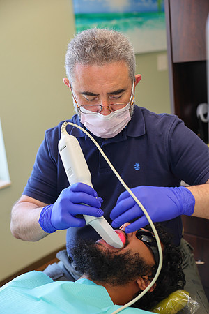 Dr. Sam Jureyda Radiance Portraits-28