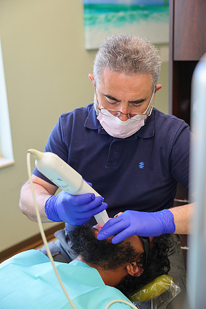 Dr. Sam Jureyda Radiance Portraits-29