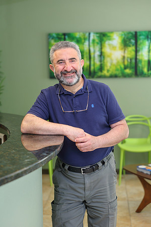 Dr. Sam Jureyda Radiance Portraits-43