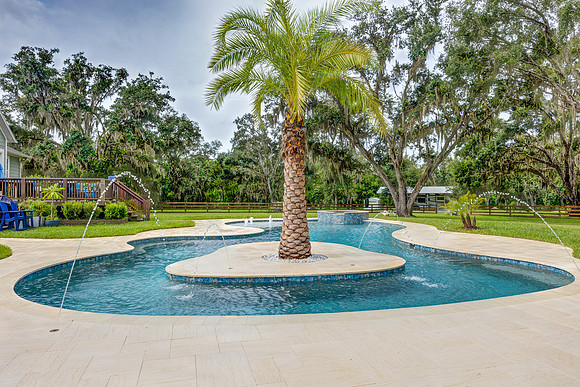 Larsen's Pool Neaves Pool & Spa Day-13
