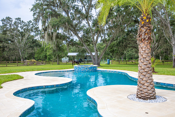 Larsen's Pool Neaves Pool & Spa Day-44
