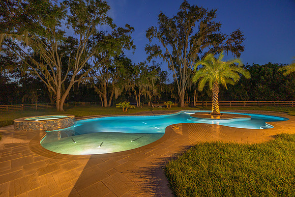 Larsen's Pool Neaves Pool & Spa Evening-3