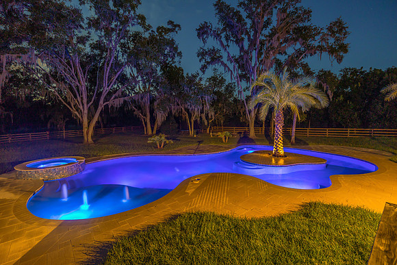 Larsen's Pool Neaves Pool & Spa Evening-5