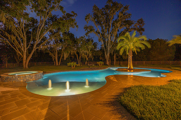 Larsen's Pool Neaves Pool & Spa Evening-7