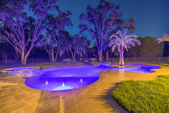 Larsen's Pool Neaves Pool & Spa Evening-8