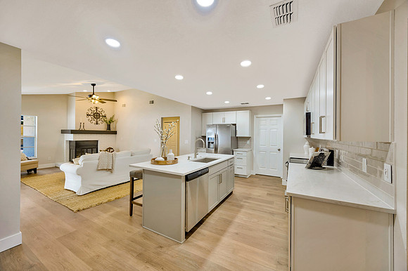 Lynn Davis 2409 Arborwood Dr.-42