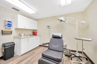 Suncoast Skin Sebring Building-5