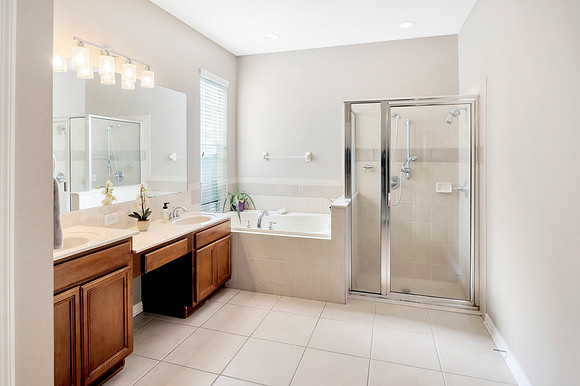Brownlee 5929 Fishhawk Crossing Blvd.-8