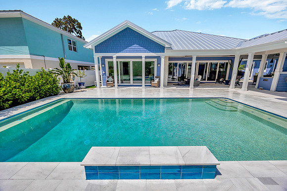 Larsen's Pool 319 Bailey St Safety Harbor-18