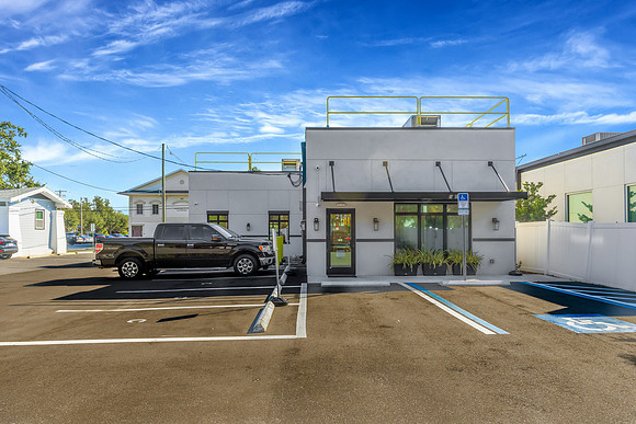 Tampa Constructors Snatched Lab Tampa-83
