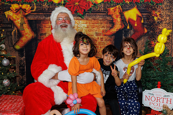 Live Oak Christmas December 14th 2024-70
