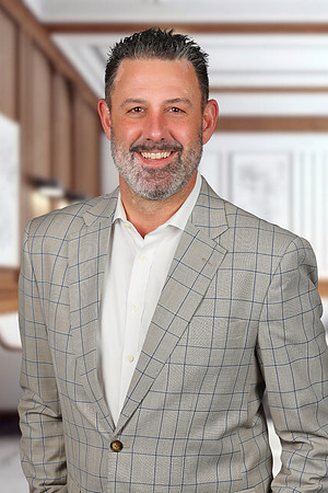 Christopher Southwick Hotel BG