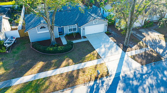 Lynn Davis 2409 Arborwood Dr.-80
