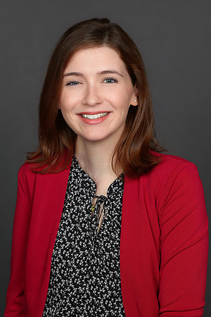 Sara Hanzel Moffitt Headshot 2025-1