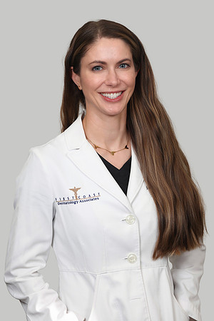 Ines O'Shaughnessy Headshot Gray 14