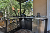 Jim Outdoor living Oct 24-17