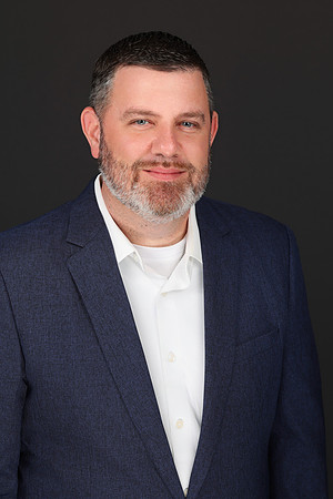 Shawn Henson Business Headshots-2