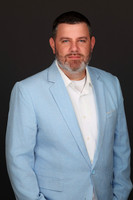 Shawn Henson Business Headshots-10