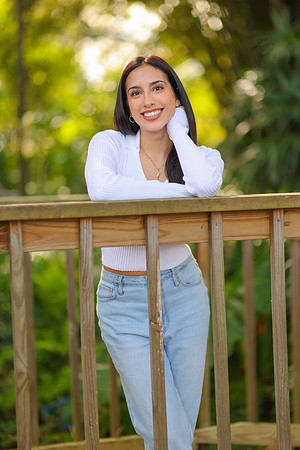 Mohnshine Family Portraits USF Garden-19
