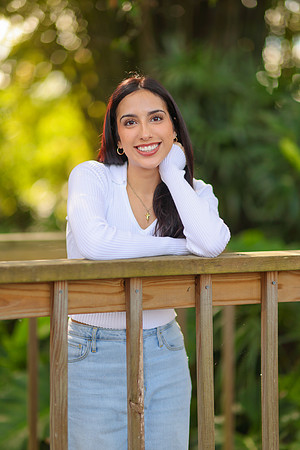 Mohnshine Family Portraits USF Garden-18